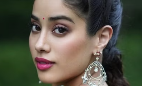 Janhvi Kapoor In Trouble